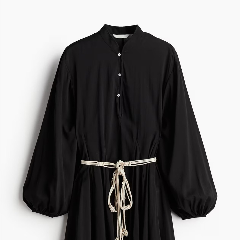 H&M Black DRESS WITH MACRAMÉ BELT